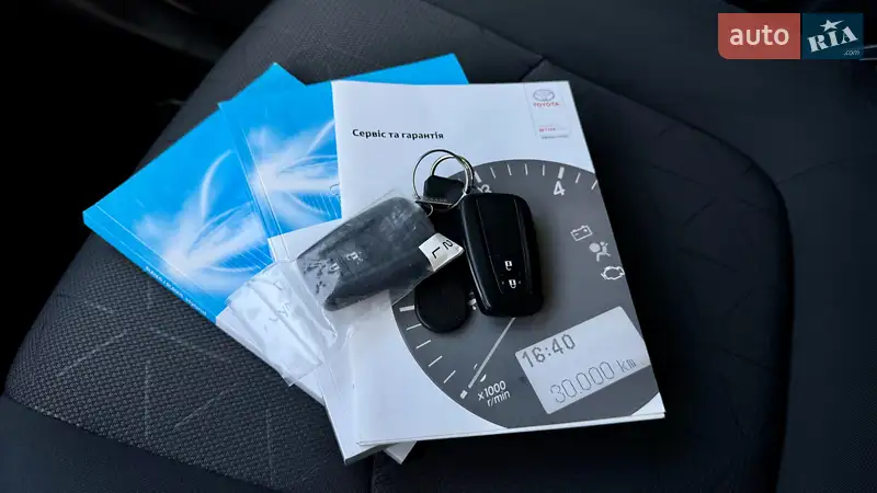 Внедорожник / Кроссовер Toyota RAV4 2020 в Чернигове документ