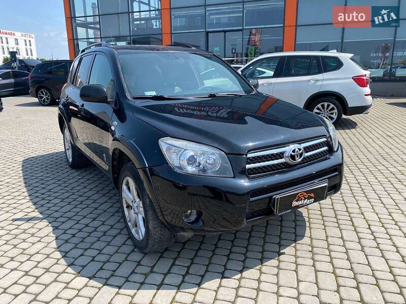 Toyota RAV4 2008