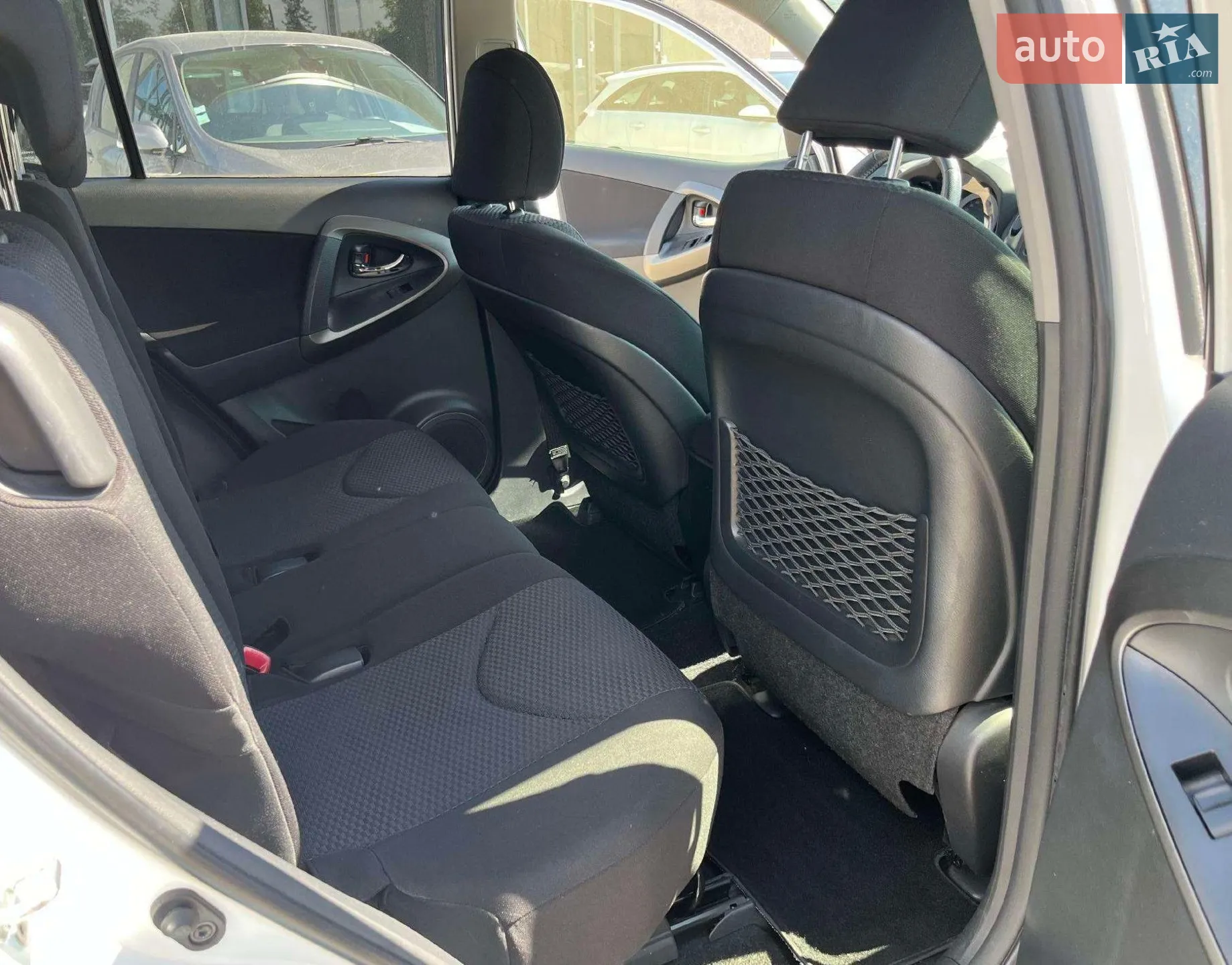 2012 Toyota RAV 4 - мініатюра 11