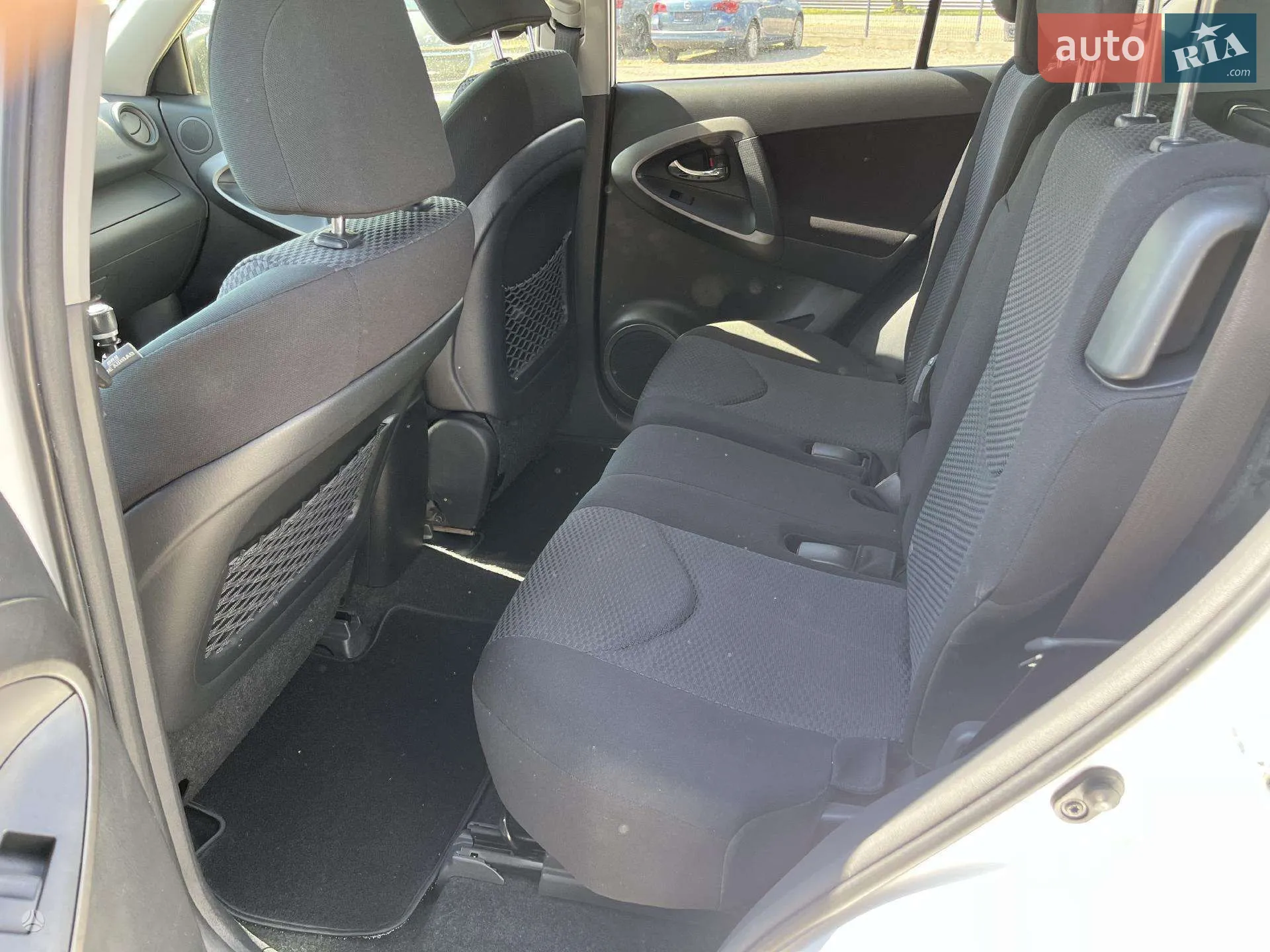 2012 Toyota RAV 4 - мініатюра 12