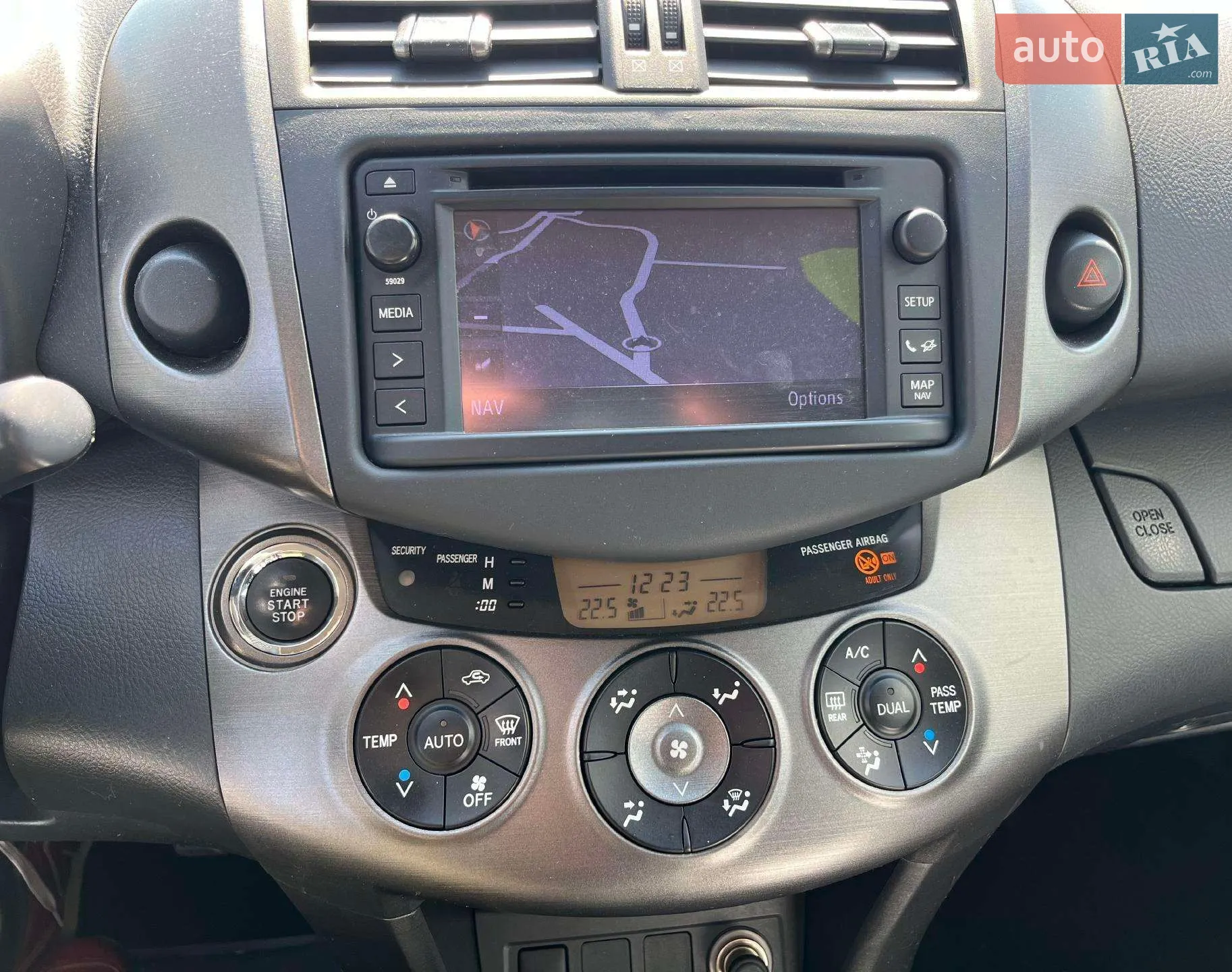 2012 Toyota RAV 4 - мініатюра 15