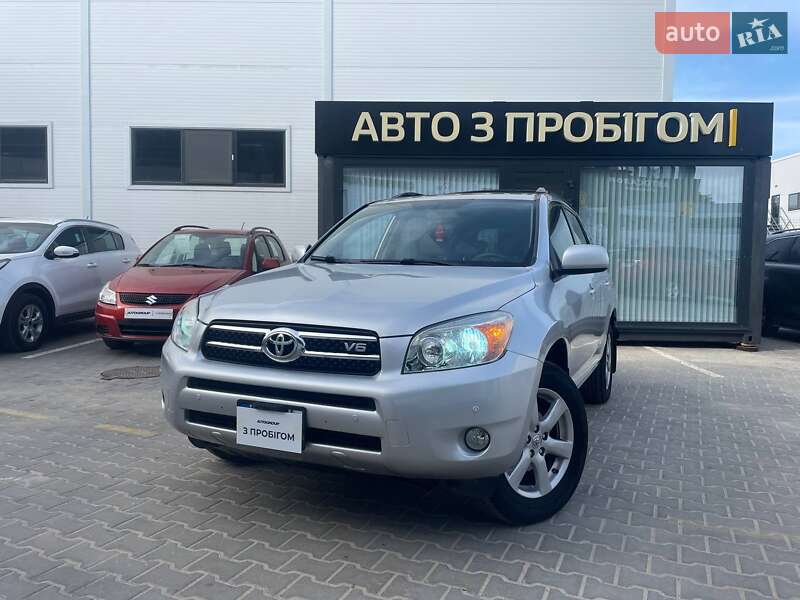 Позашляховик / Кросовер Toyota RAV4 2006 в 