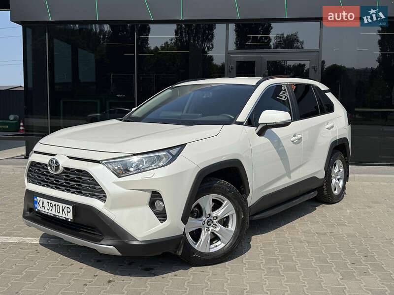 Toyota RAV4 2019
