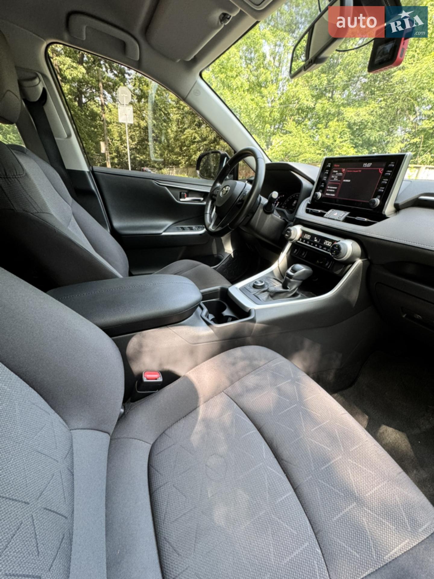2019 Toyota RAV 4 - мініатюра 16
