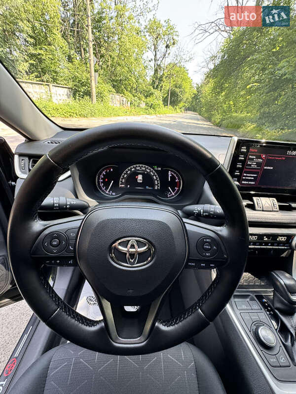 Внедорожник / Кроссовер Toyota RAV4 2019 в Киеве фото 19 Внедорожник / Кроссовер Toyota RAV4 2019 в Киеве