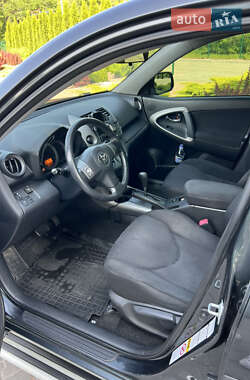 Внедорожник / Кроссовер Toyota RAV4 2007 в 