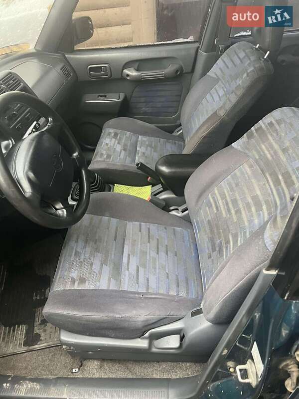 Внедорожник / Кроссовер Toyota RAV4 1998 в Ужгороде фото 4 Внедорожник / Кроссовер Toyota RAV4 1998 в Ужгороде