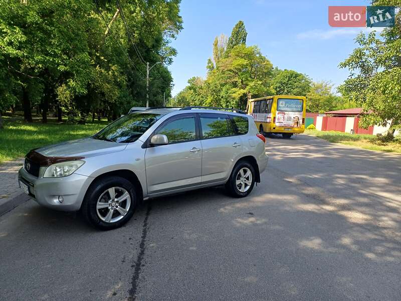 Позашляховик / Кросовер Toyota RAV4 2007 в Одесі