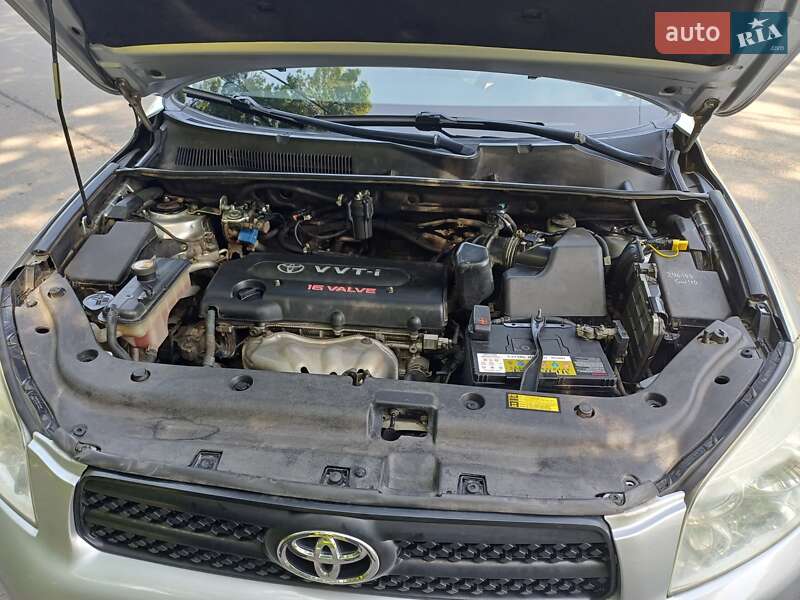 Позашляховик / Кросовер Toyota RAV4 2007 в Одесі