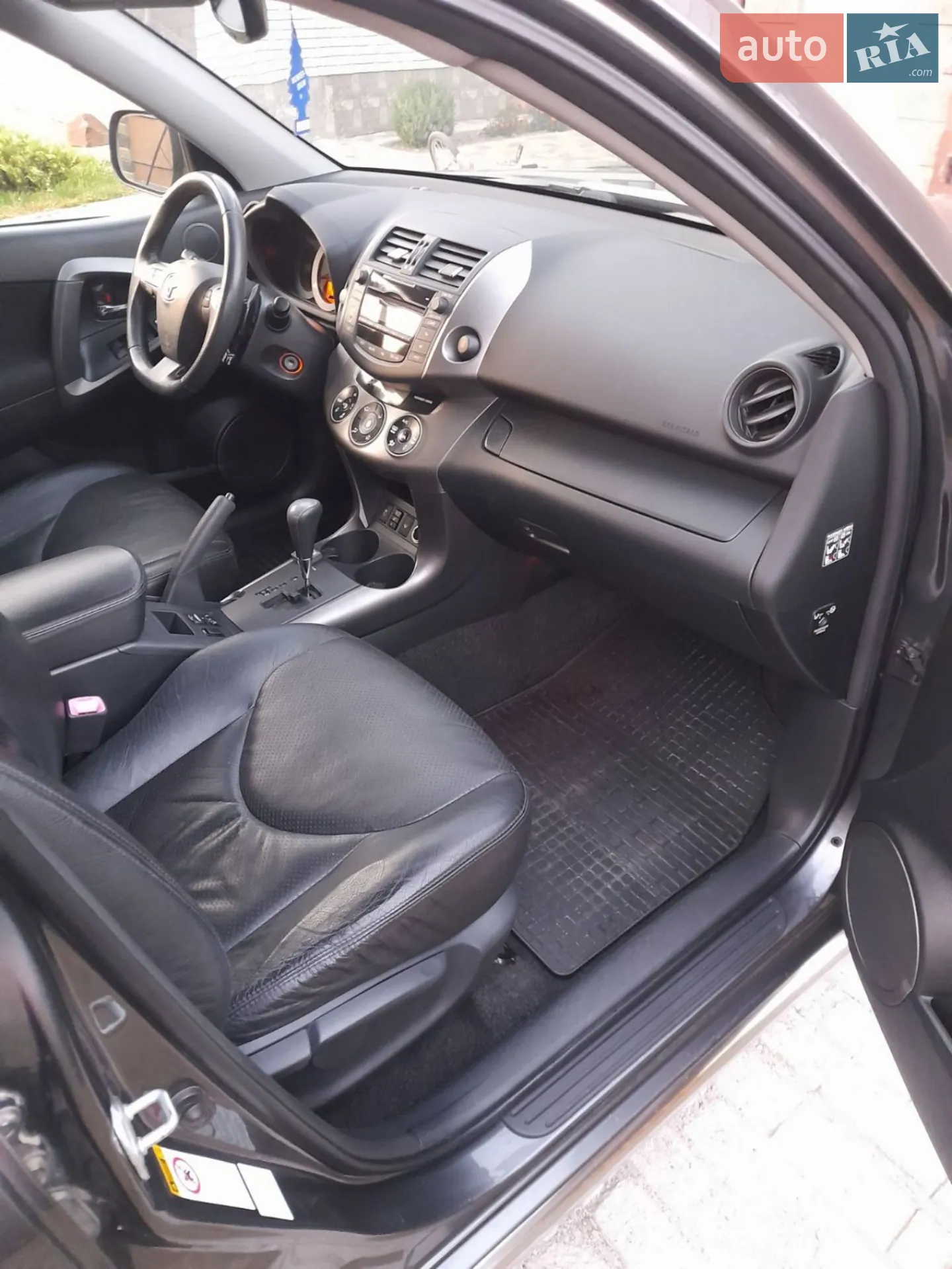 2011 Toyota RAV 4 - мініатюра 14