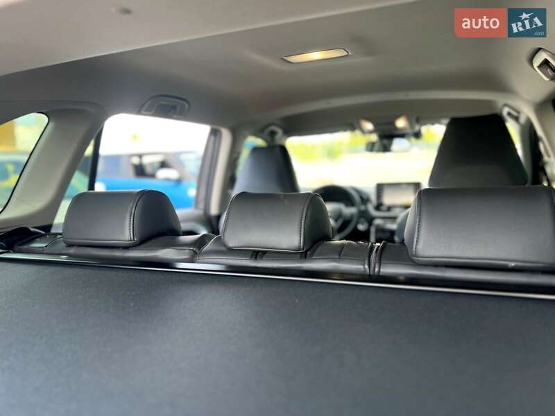 Позашляховик / Кросовер Toyota RAV4 2022 в Києві