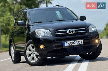 Позашляховик / Кросовер Toyota RAV4 2008 в Харкові