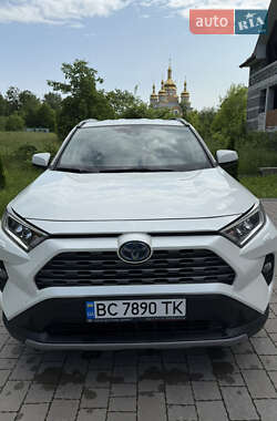 Позашляховик / Кросовер Toyota RAV4 2019 в Миколаєві