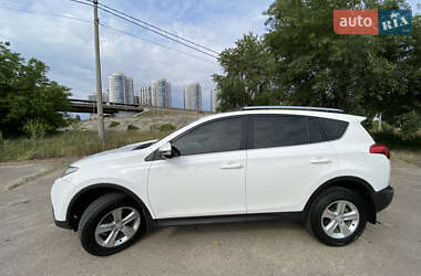 Позашляховик / Кросовер Toyota RAV4 2013 в Києві