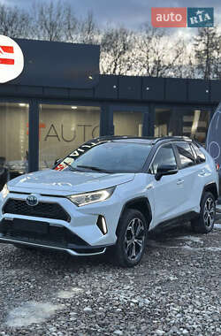 Внедорожник / Кроссовер Toyota RAV4 2020 в Львове