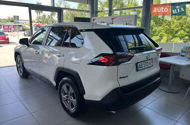 Внедорожник / Кроссовер Toyota RAV4 2023 в Виннице