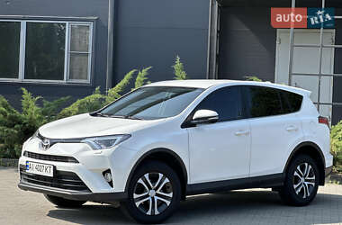 Внедорожник / Кроссовер Toyota RAV4 2018 в Белой Церкви