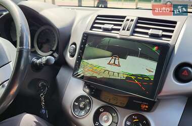 Внедорожник / Кроссовер Toyota RAV4 2008 в 