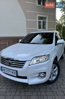 Позашляховик / Кросовер Toyota RAV4 2011 в Вінниці