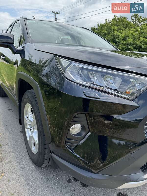 Позашляховик / Кросовер Toyota RAV4 2021 в Києві фото 6 Позашляховик / Кросовер Toyota RAV4 2021 в Києві