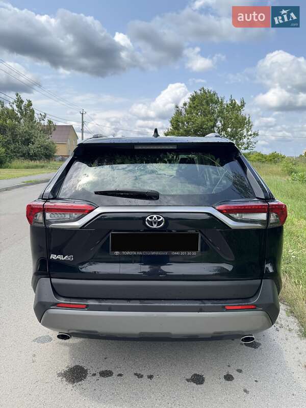 Позашляховик / Кросовер Toyota RAV4 2021 в Києві фото 94 Позашляховик / Кросовер Toyota RAV4 2021 в Києві