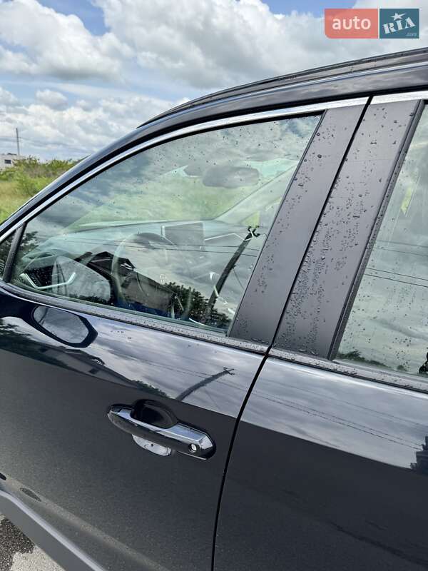 Позашляховик / Кросовер Toyota RAV4 2021 в Києві фото 18 Позашляховик / Кросовер Toyota RAV4 2021 в Києві