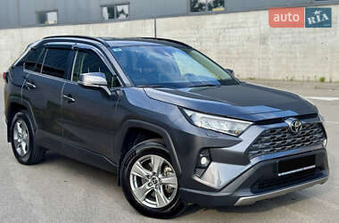 Внедорожник / Кроссовер Toyota RAV4 2023 в Киеве