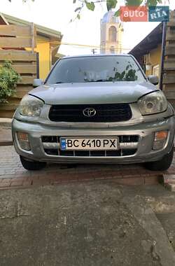 Позашляховик / Кросовер Toyota RAV4 2003 в 