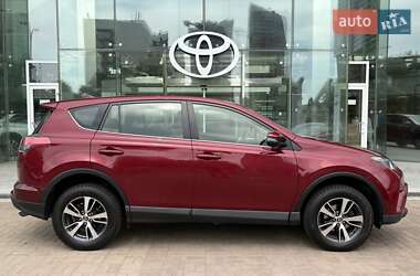 Позашляховик / Кросовер Toyota RAV4 2018 в Києві