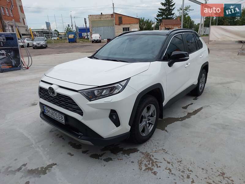 Внедорожник / Кроссовер Toyota RAV4 2022 в Сумах