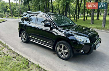 Позашляховик / Кросовер Toyota RAV4 2008 в Києві
