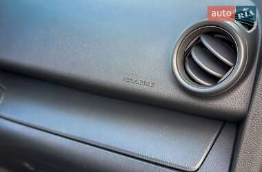 Внедорожник / Кроссовер Toyota RAV4 2011 в 