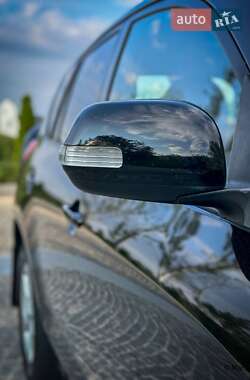 Внедорожник / Кроссовер Toyota RAV4 2011 в 