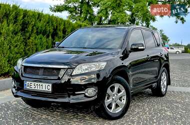 Внедорожник / Кроссовер Toyota RAV4 2011 в 