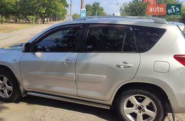 Внедорожник / Кроссовер Toyota RAV4 2007 в Николаеве