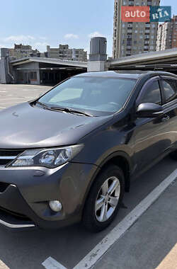 Позашляховик / Кросовер Toyota RAV4 2013 в Києві