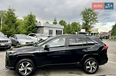 Внедорожник / Кроссовер Toyota RAV4 2023 в 