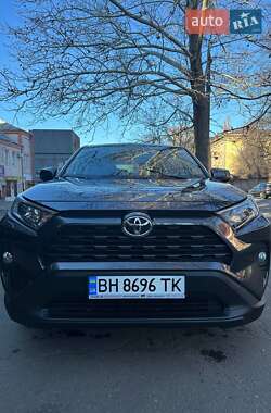 Позашляховик / Кросовер Toyota RAV4 2019 в Павлограді