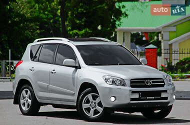 Внедорожник / Кроссовер Toyota RAV4 2008 в Днепре