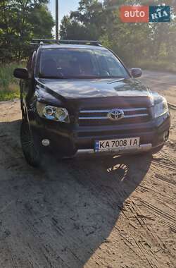 Внедорожник / Кроссовер Toyota RAV4 2008 в Киеве