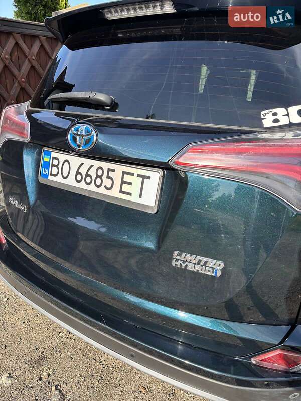 Позашляховик / Кросовер Toyota RAV4 2017 в Тернополі фото 2 Позашляховик / Кросовер Toyota RAV4 2017 в Тернополі