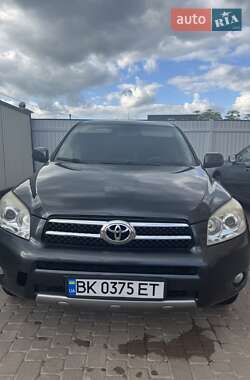 Внедорожник / Кроссовер Toyota RAV4 2007 в Надворной