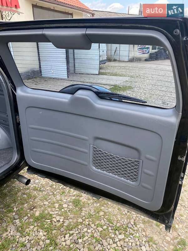 Внедорожник / Кроссовер Toyota RAV4 2003 в Верховине фото 8 Внедорожник / Кроссовер Toyota RAV4 2003 в Верховине