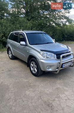 Позашляховик / Кросовер Toyota RAV4 2004 в Чорноморську