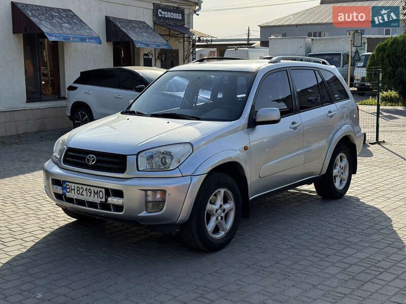 Toyota RAV4 2003