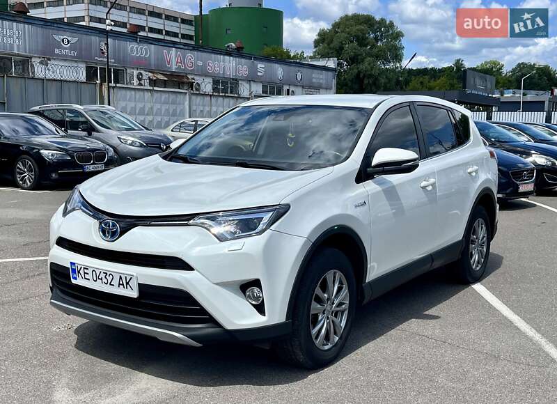 Toyota RAV4 2016
