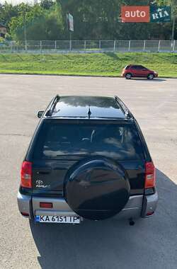 Внедорожник / Кроссовер Toyota RAV4 2002 в  фото 8 Внедорожник / Кроссовер Toyota RAV4 2002 в