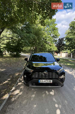 Внедорожник / Кроссовер Toyota RAV4 2021 в Василькове