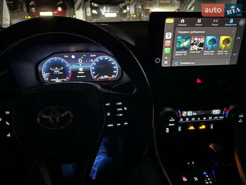 Внедорожник / Кроссовер Toyota RAV4 2023 в Киеве