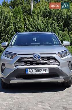 Позашляховик / Кросовер Toyota RAV4 2019 в Тернополі